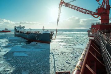 Arctic oil: three scenarios of development