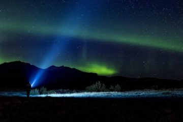 Russia to watch Arctic through space