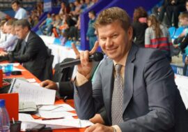 Commentator Dmitry Guberniev to host hockey legends match in Norilsk