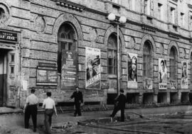 Komsomolskaya square in Norilsk was most cinematic
