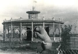 Bears in Norilsk sculpture history