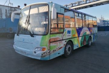 Buses in Dudinka decorated with schoolchildren’s drawings