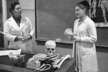 Norilsk medical school began with twelve desks and skeleton