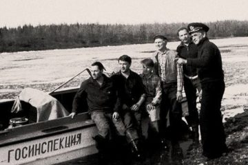 Norilsk Admiral stela set on Blizhny island