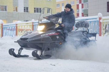 Nornickel presented new snowmobiles to Taimyr fishermen