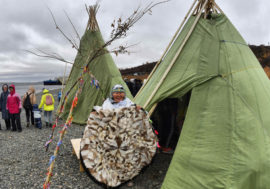 Nornickel presented traditional chums to indigenous clans