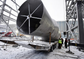 Giant gas duct installed in Sulfur Program main workshop