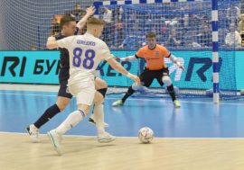 Norilsk Nickel and Gazprom footballers move to Yugorsk