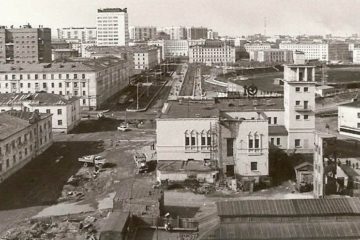 Norilsk trade: sugar cockerels and cigarettes by piece