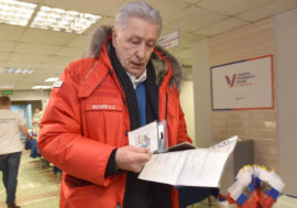 Russian hockey legends voted in presidential elections in Norilsk