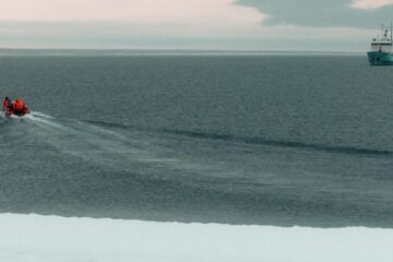 Arctic Floating University sets off on second expedition