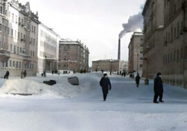 Pionerskaya street is Norilsk pioneer