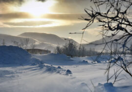 Polar explorers write Arctic dictation first